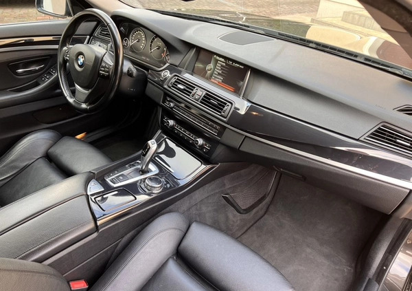 BMW Seria 5 cena 59999 przebieg: 225000, rok produkcji 2014 z Darłowo małe 631